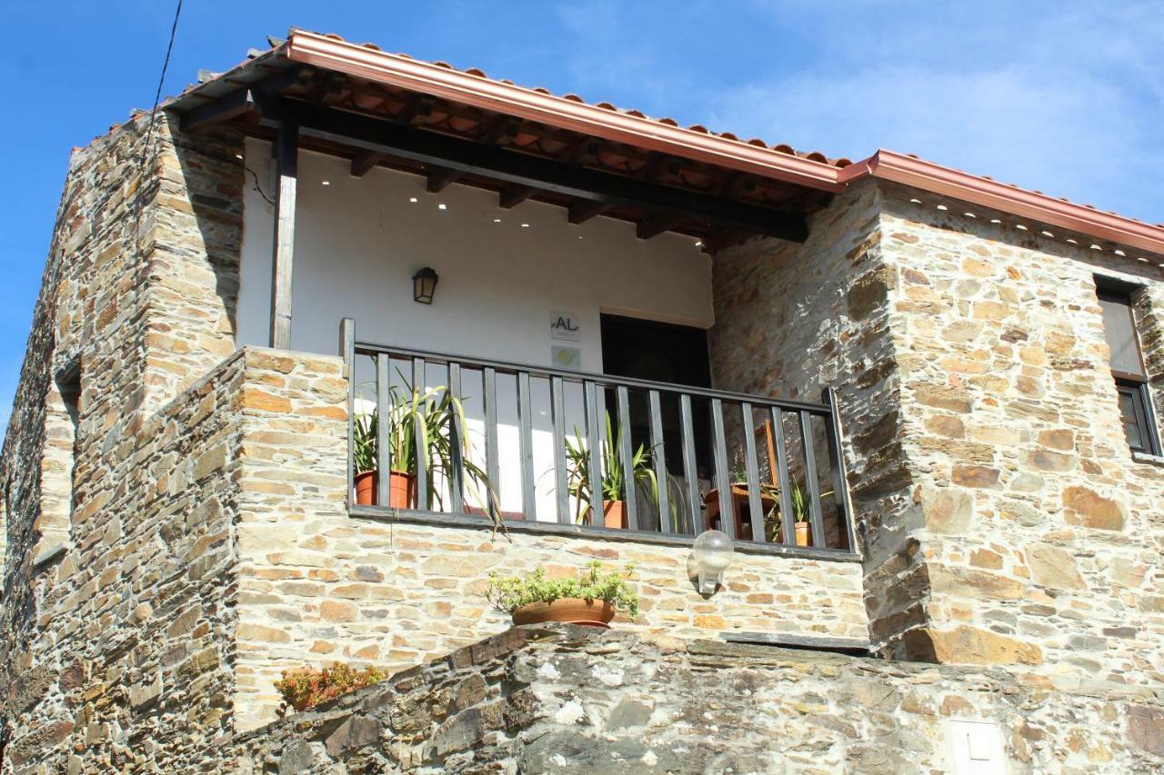 فندق Casas De Pedra Proença-a-Nova المظهر الخارجي الصورة
